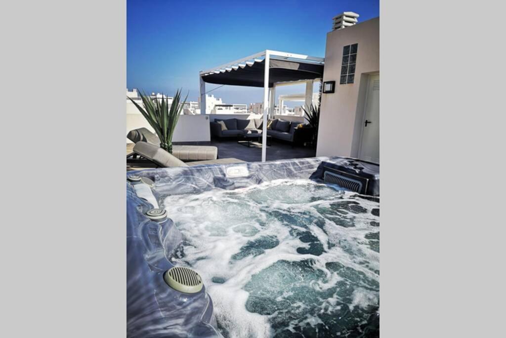 Black Sun. Modern Penthouse In Torrevieja Exteriér fotografie